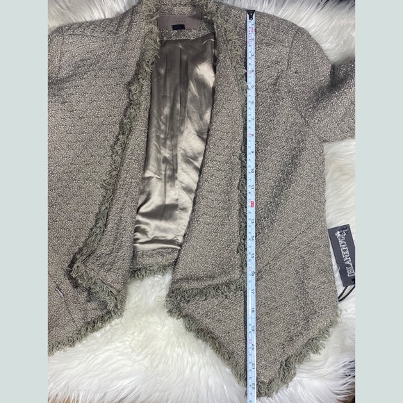 ⭐️Blank NYC Tweed Blazer NWT - Picture 11 of 14